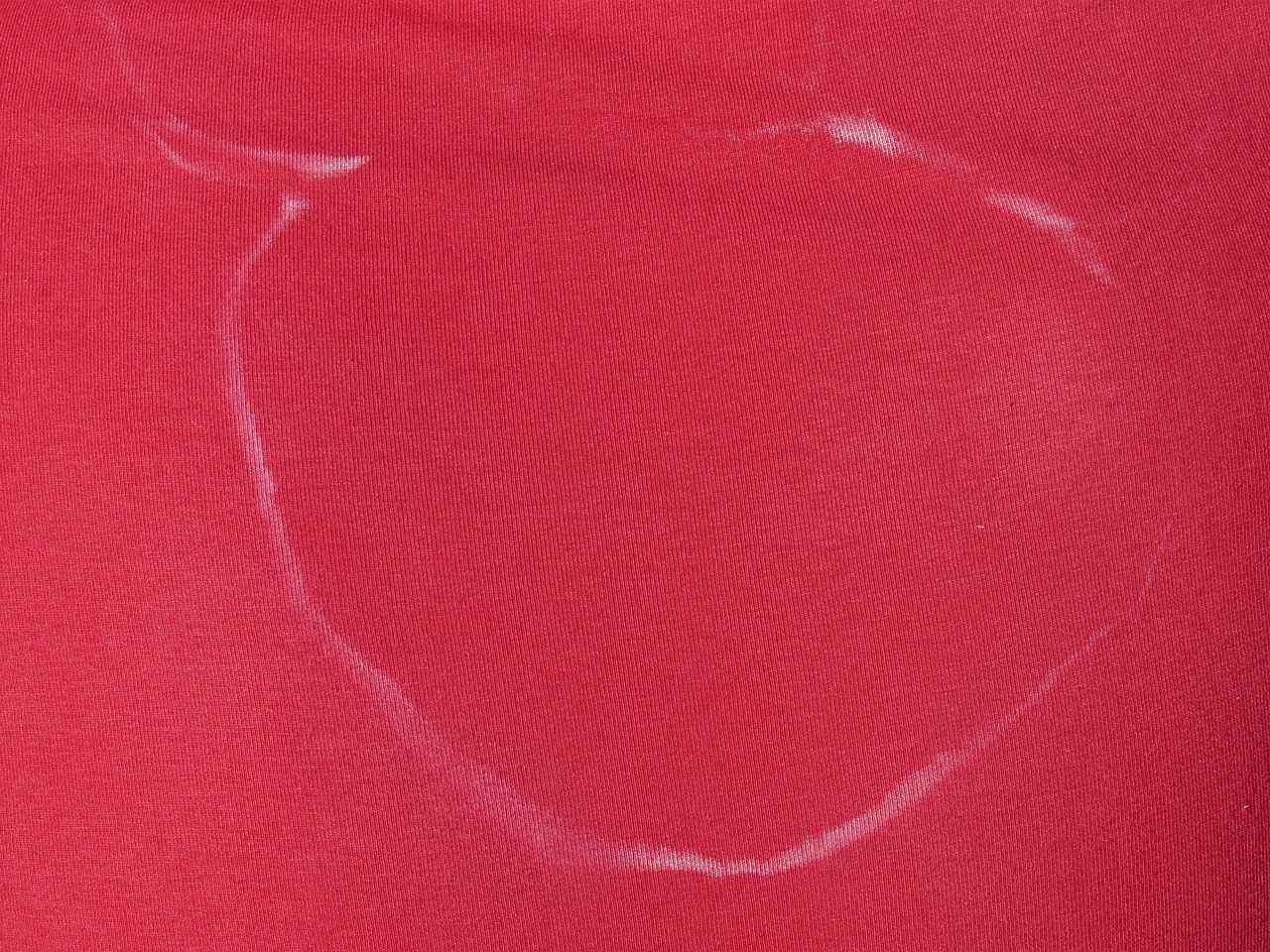 ワキ汗対策に最適な仕事用の服はどれですか？